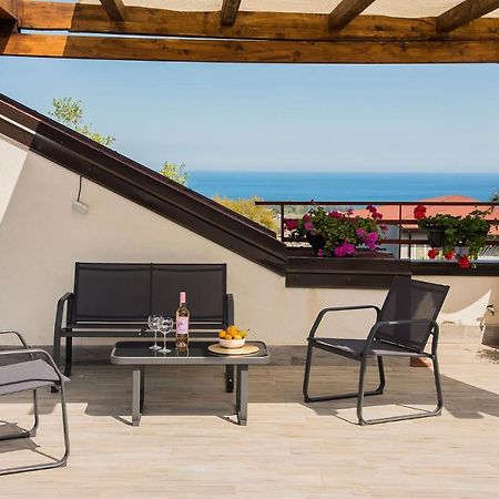 Holiday Home Luppinedda Nunziata Ngoại thất bức ảnh