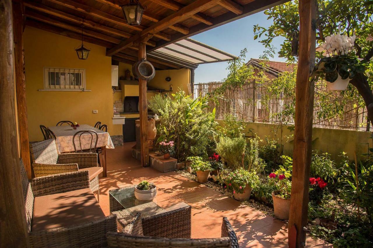 Holiday Home Luppinedda Nunziata Ngoại thất bức ảnh