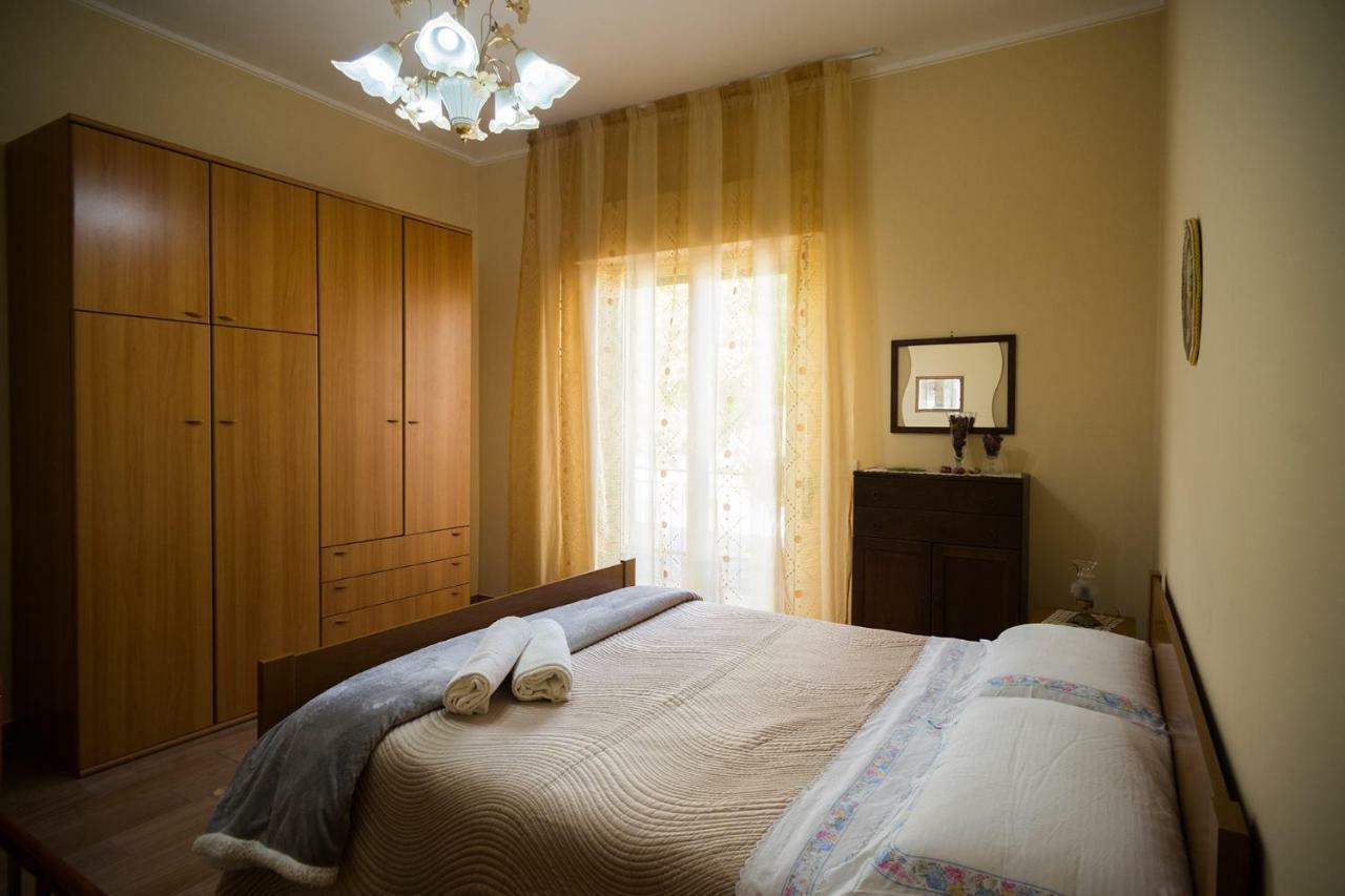 Holiday Home Luppinedda Nunziata Ngoại thất bức ảnh