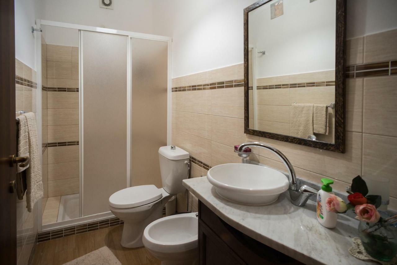 Holiday Home Luppinedda Nunziata Ngoại thất bức ảnh